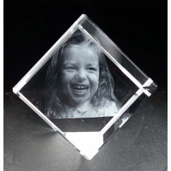 CUB0060 - 3D Photo Cube - Medium Size - 60 x 60 x 60mm CUB0060 - 3D Photo Cube - Medium Size - 60 x 60 x 60mm